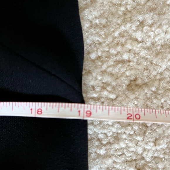 Vintage 1960’s Black Crepe W/ Crocheted Sleeves Cocktail Dress Size Small - Picture 13 of 17